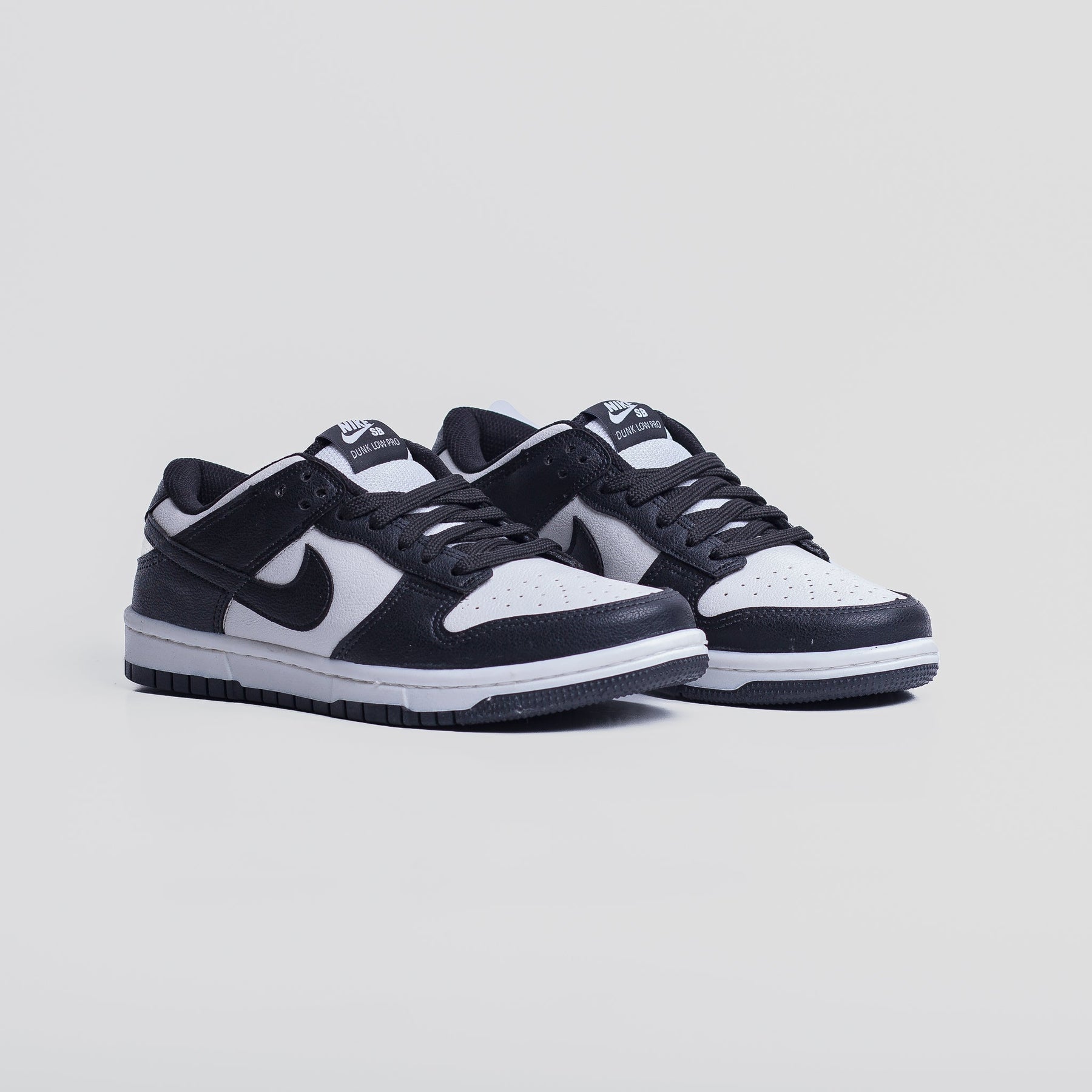 DK Low | Preto Branco Panda