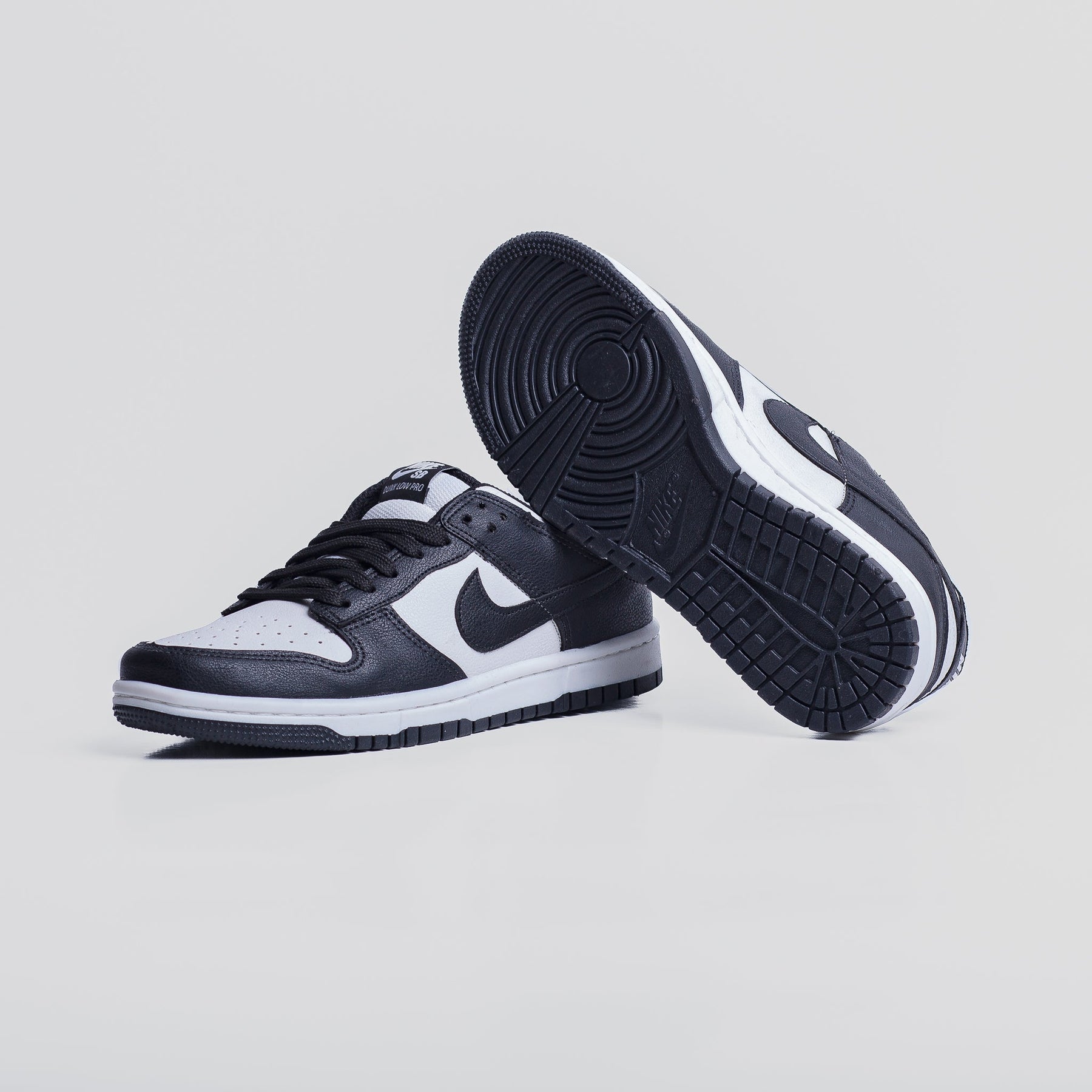 DK Low | Preto Branco Panda