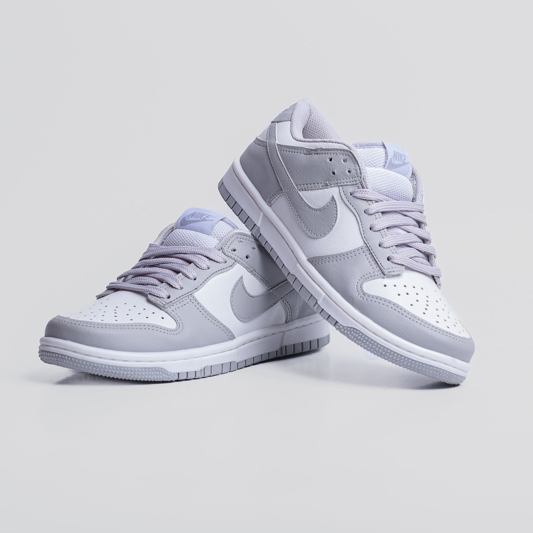 DK Low Grey Fog Cinza